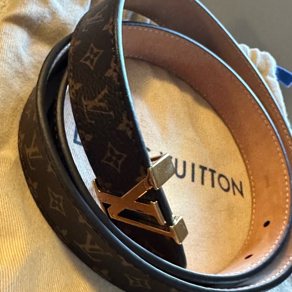 Louis Vuitton Monogram belt - Picture 2 of 7